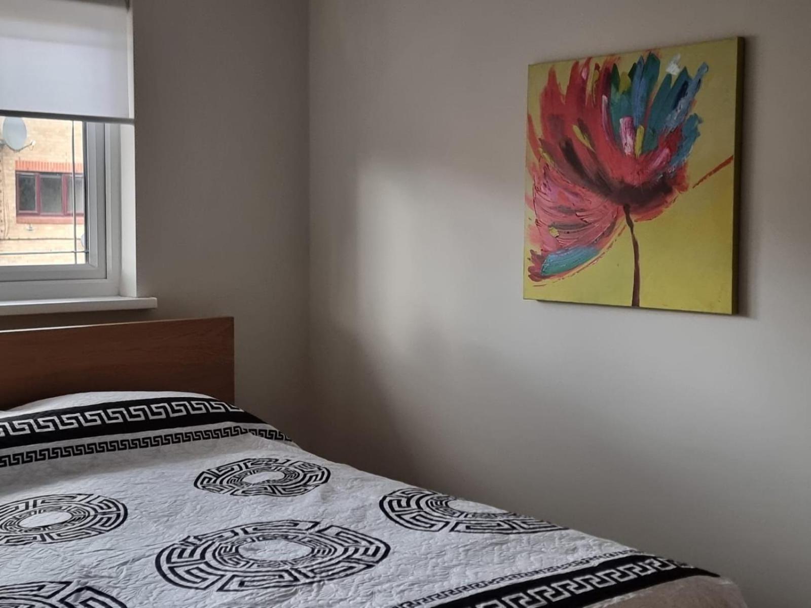 Cozy House With Free Parking & Wifi Near Maryland Station Hotell London Eksteriør bilde