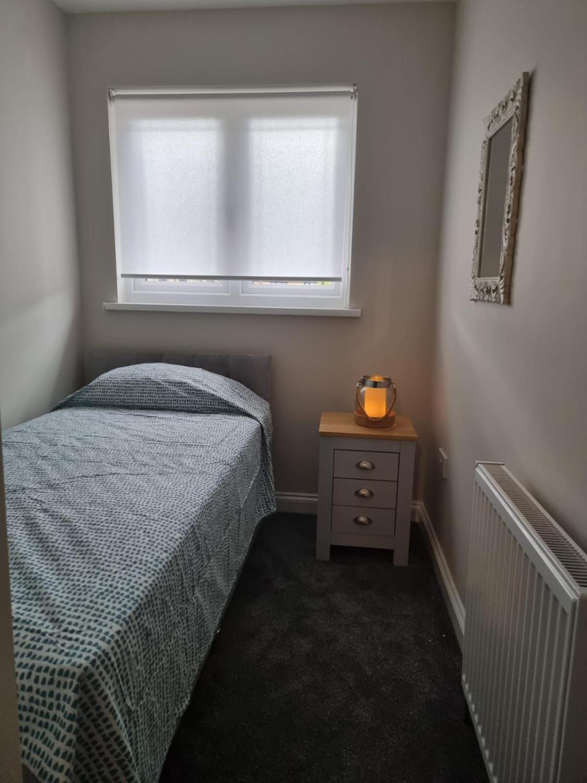 Cozy House With Free Parking & Wifi Near Maryland Station Hotell London Eksteriør bilde